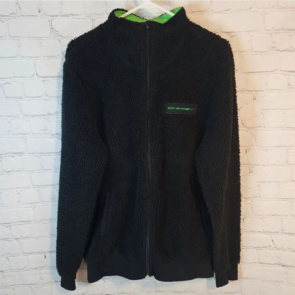 Men's Oakley full zip "Custom Fit" sweater, size Medium